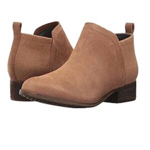 Toms Deia Suede Booties in Toffee with Blue Lining - Women’s Size 6.5 (US)